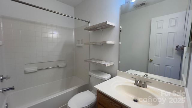 3135 Brockhampton Court, Charlotte, NC 28269