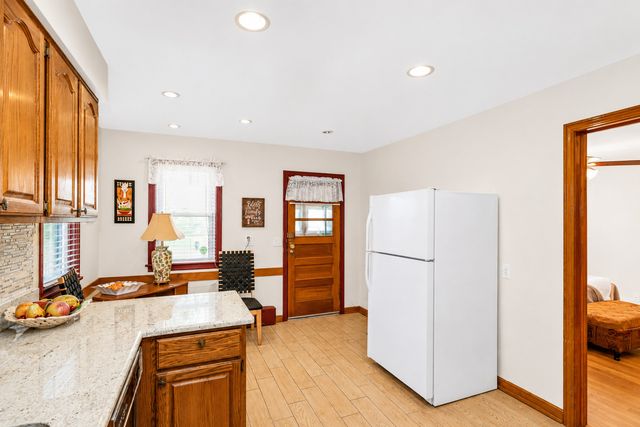 3225 N Narragansett Avenue, Chicago, IL 60634