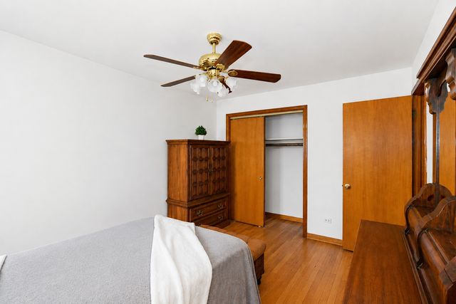 3225 N Narragansett Avenue, Chicago, IL 60634