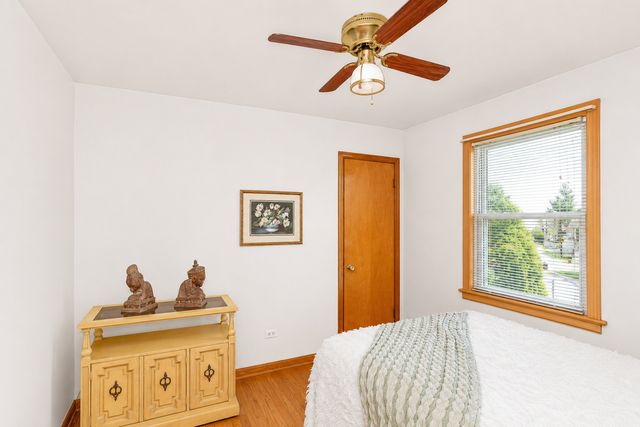 3225 N Narragansett Avenue, Chicago, IL 60634