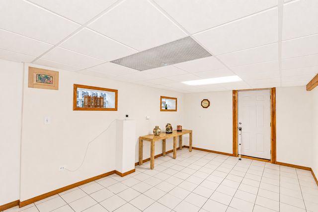 3225 N Narragansett Avenue, Chicago, IL 60634