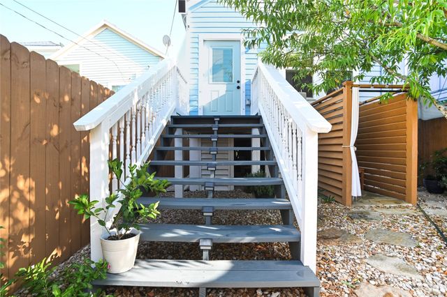 1816 Avenue N, Galveston, TX 77550