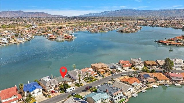 18063 Mariner Drive, Victorville, CA 92395