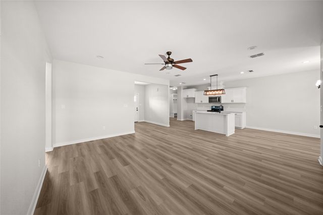 203 Toro Drive, Winona, TX 75792