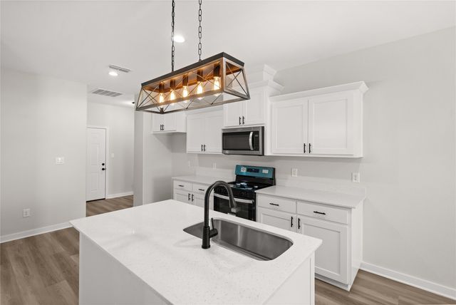 203 Toro Drive, Winona, TX 75792