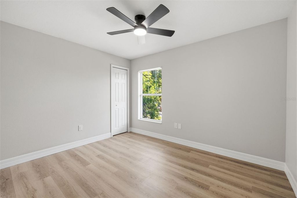 Image 17 of property listing at 319 E HANLON STREET, Tampa, FL 33604