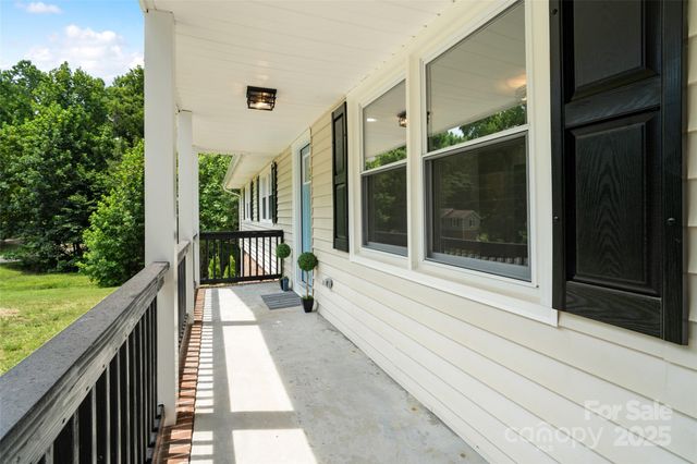 4504 Longbriar Drive, Gastonia, NC 28056