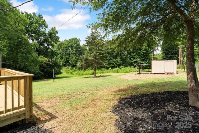 4504 Longbriar Drive, Gastonia, NC 28056
