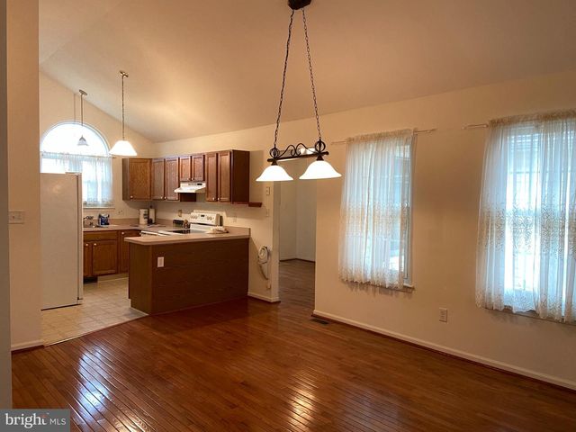 6 ROSARIO RD, Smyrna, DE 19977