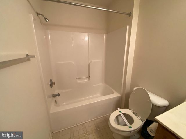 6 ROSARIO RD, Smyrna, DE 19977