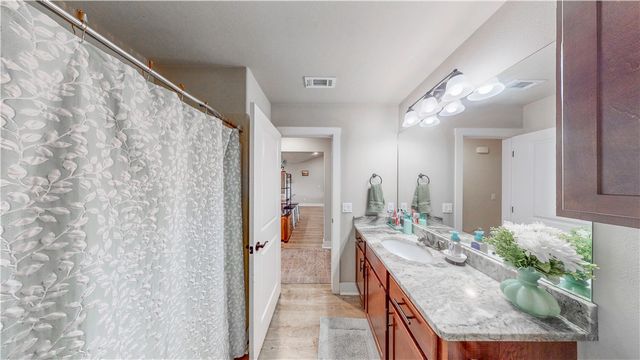 300 Citation Street, Bentonville, AR 72713