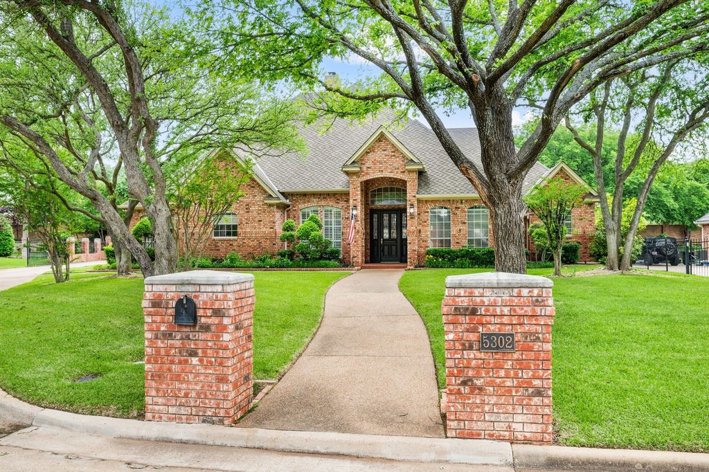 5302 Maple Lane, Colleyville, TX 76034