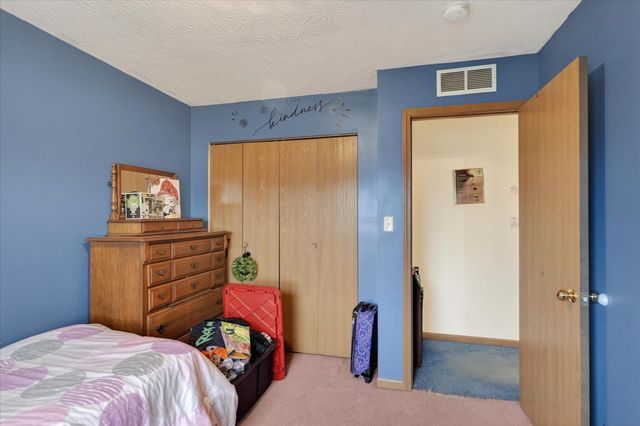 713 Riverbirch Road, Washington Court House, OH 43160