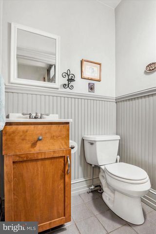 2304 SPINNERSTOWN RD, Quakertown, PA 18951
