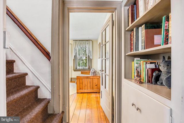 2304 SPINNERSTOWN RD, Quakertown, PA 18951