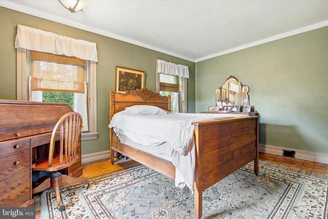 2304 SPINNERSTOWN RD, Quakertown, PA 18951