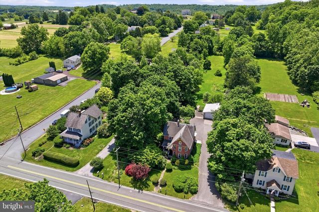 2304 SPINNERSTOWN RD, Quakertown, PA 18951