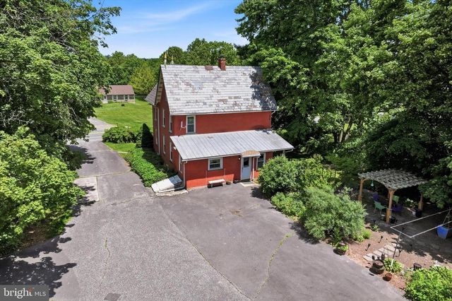 2304 SPINNERSTOWN RD, Quakertown, PA 18951
