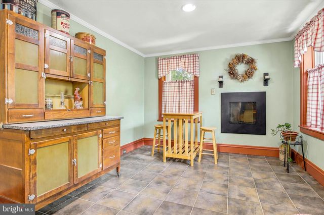 2304 SPINNERSTOWN RD, Quakertown, PA 18951