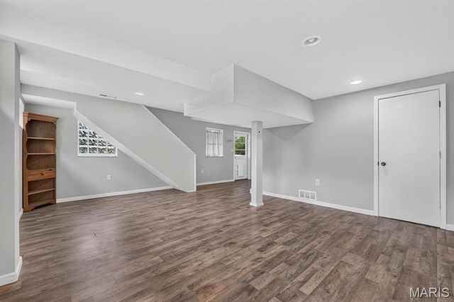 329 Houston Street, St Charles, MO 63301