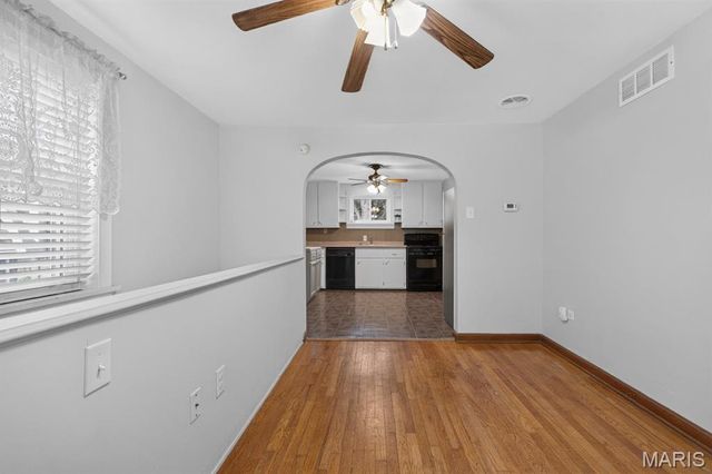 329 Houston Street, St Charles, MO 63301