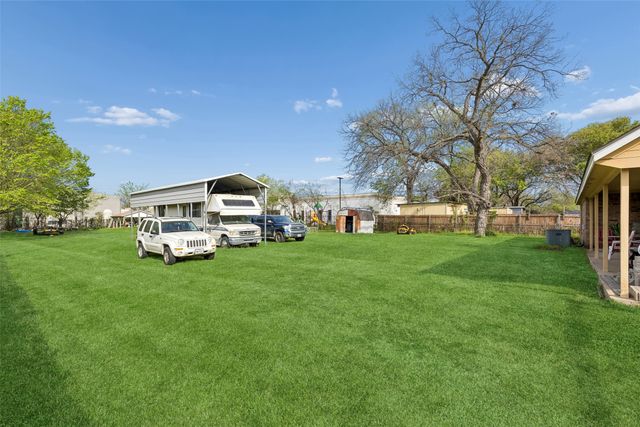 1317 Trinity View Street, Irving, TX 75060