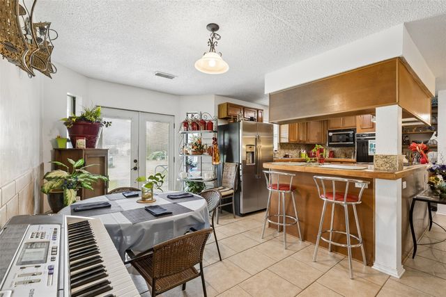 1317 Trinity View Street, Irving, TX 75060