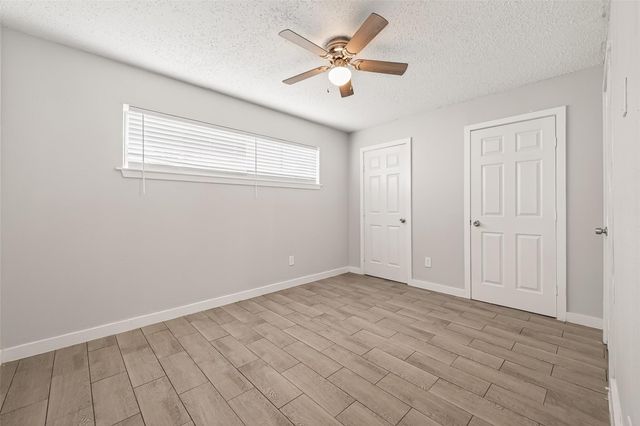 1230 Shadowdale Drive 17, Houston, TX 77043