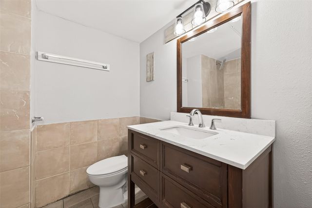 1230 Shadowdale Drive 17, Houston, TX 77043