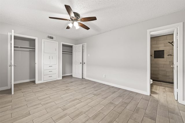 1230 Shadowdale Drive 17, Houston, TX 77043