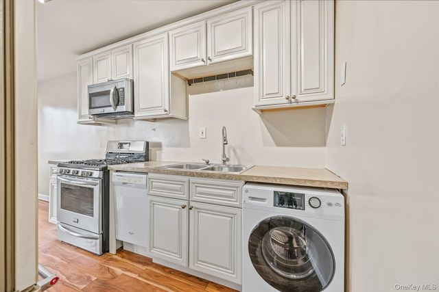 3049 32nd Street, Astoria, NY 11102