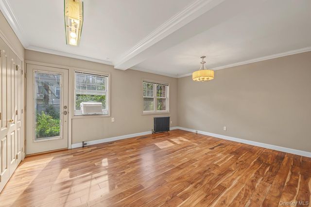 3049 32nd Street, Astoria, NY 11102
