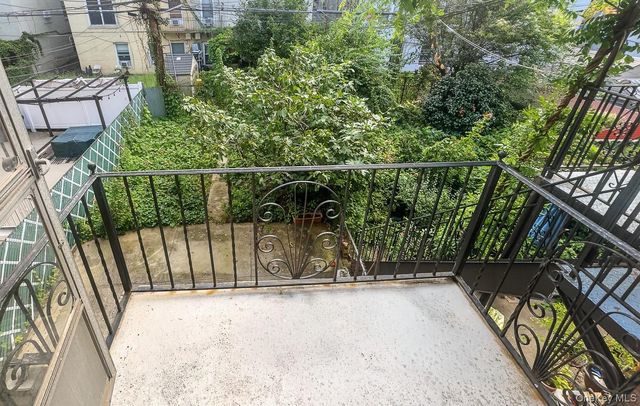 3049 32nd Street, Astoria, NY 11102