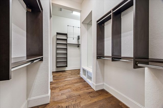 1607 Pinot Circle, Houston, TX 77055