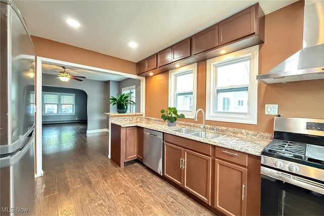 677 N State Street, Painesville, OH 44077