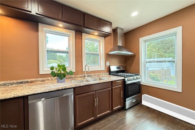 677 N State Street, Painesville, OH 44077