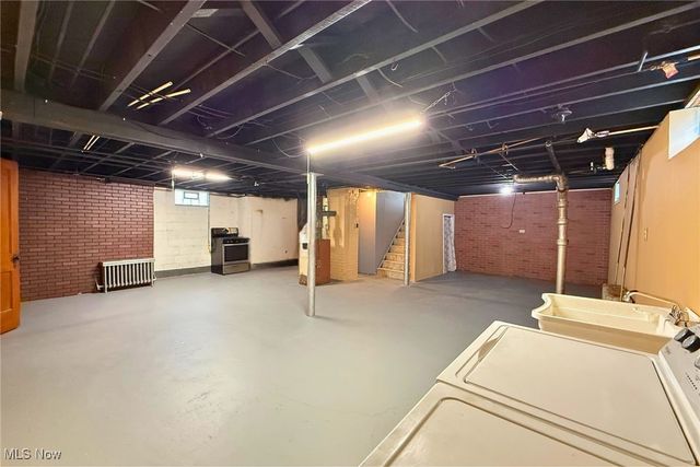 677 N State Street, Painesville, OH 44077