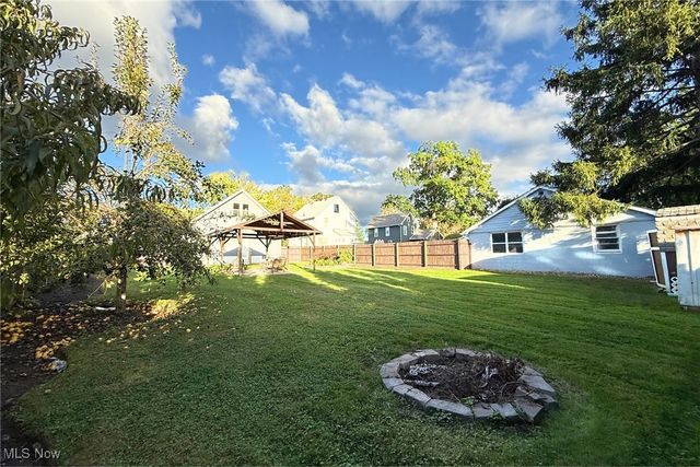 677 N State Street, Painesville, OH 44077