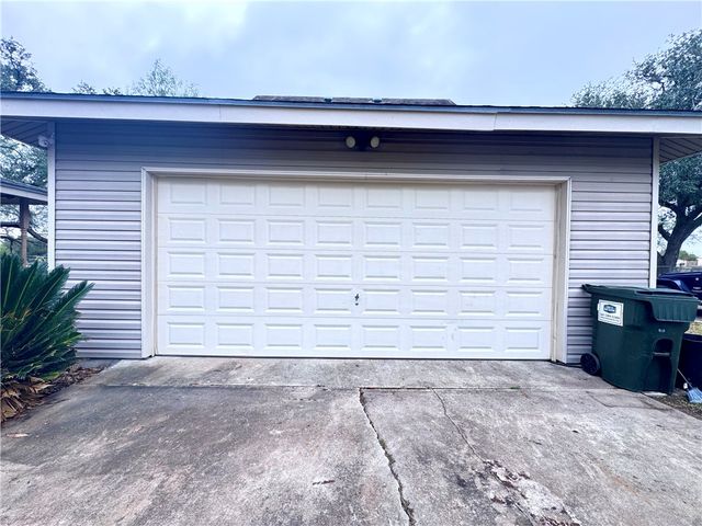 5320 County Road 73a, Robstown, TX 78380