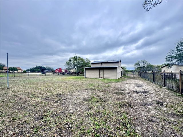 5320 County Road 73a, Robstown, TX 78380