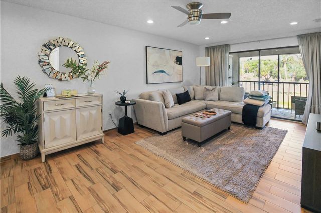 3001 58TH AVENUE S 408, St Petersburg, FL 33712