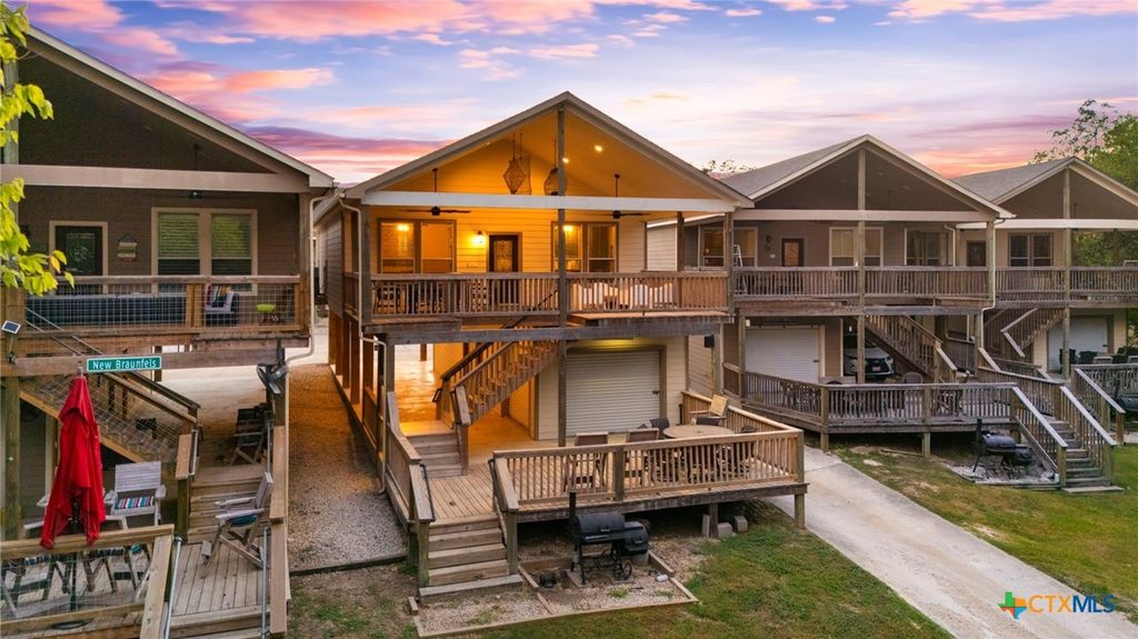 198 River Villas Court, New Braunfels, TX 78132