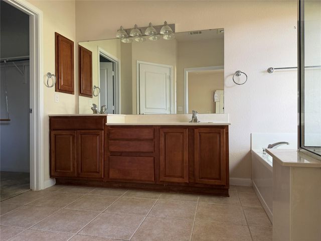 311 Deer Meadow CIR, Georgetown, TX 78633