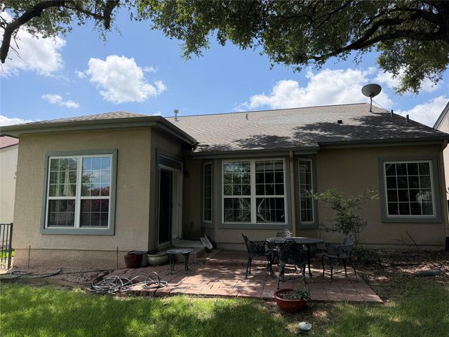 311 Deer Meadow CIR, Georgetown, TX 78633