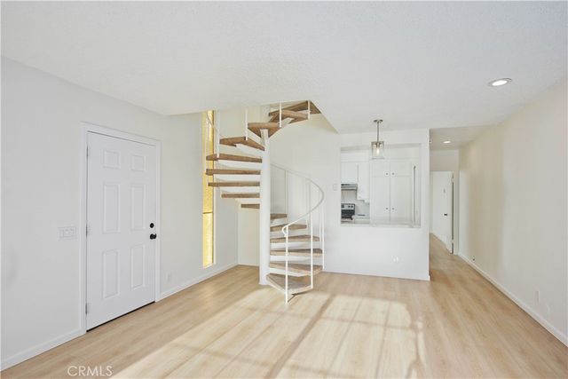 3407 Ocean Front Walk B, Los Angeles, CA 90292