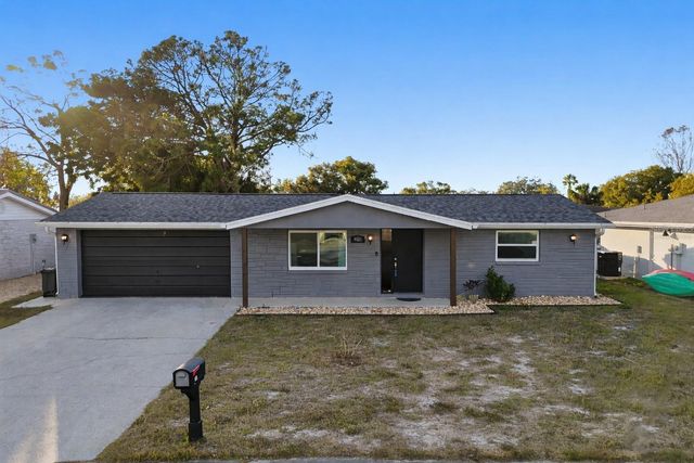 9101 HUNT CLUB LANE, Port Richey, FL 34668