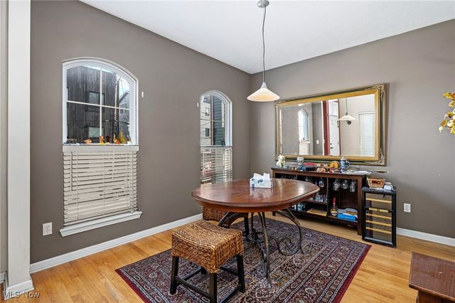 2122 W 6th Street, Cleveland, OH 44113