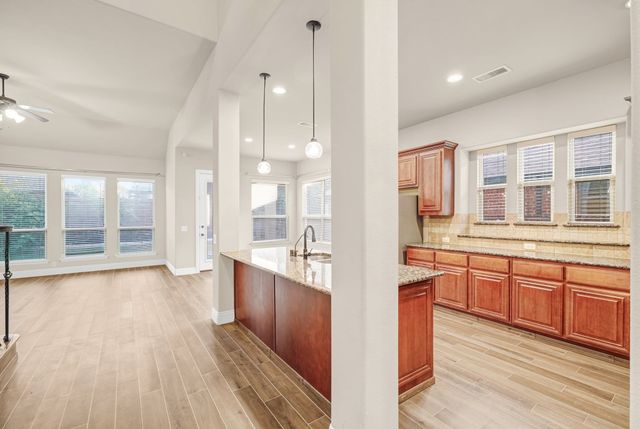 2412 Kemerton, Plano, TX 75025