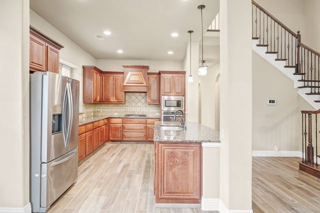 2412 Kemerton, Plano, TX 75025
