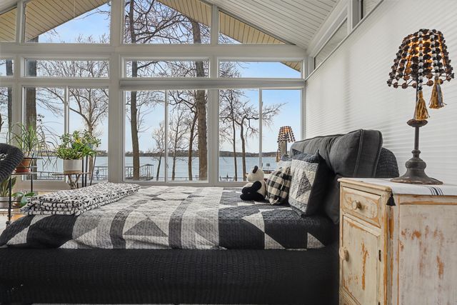 29573 S 585 Court, Grove, OK 74344